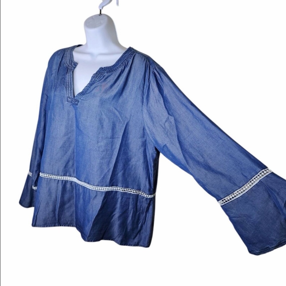 Madeline & Monroe Blue Chambray Lace Trim Bell Sleeve Blouse 2XL Boho Top